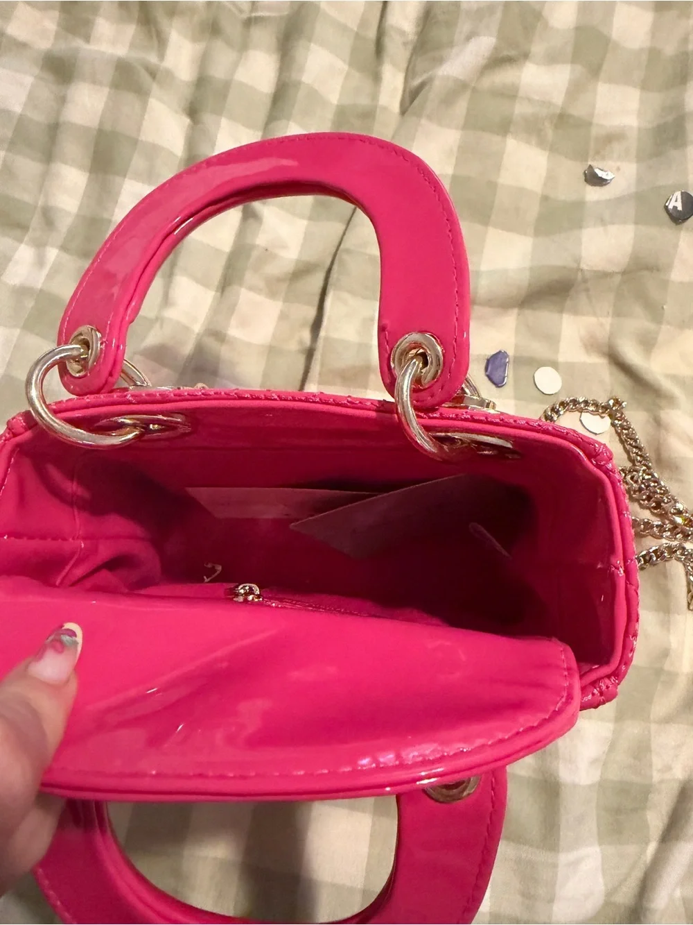 Designer inspired Hot Pink Patent Quilted Top-Handle Crossbody Bag - Picture 4 of 4